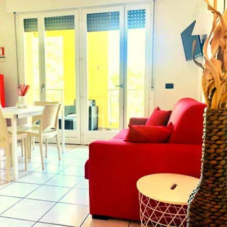Gardalakeapartment A *