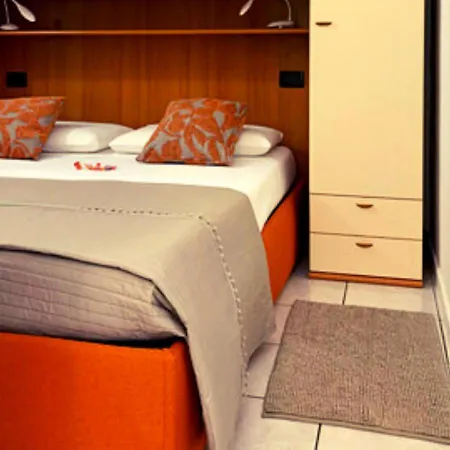 Gardalakeapartment A Aparthotel 3*