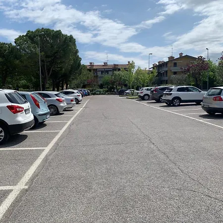 Aparthotel Gardalakeapartment A Sirmione