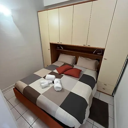公寓式酒店 Gardalakeapartment A