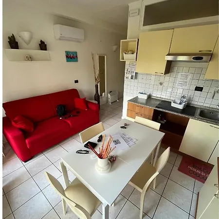 公寓式酒店 Gardalakeapartment A