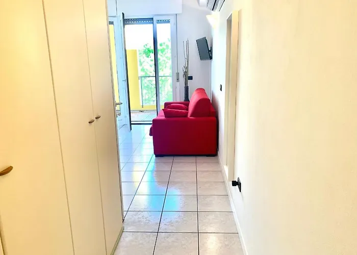 Gardalakeapartment A 西尔米奥奈